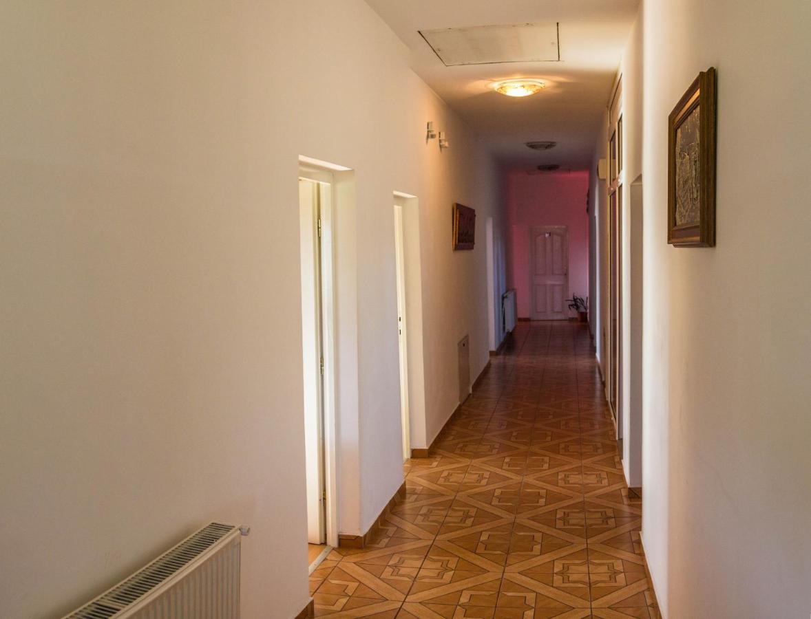 Bed and Breakfast Szasz&Szasz Panzio Gheorgheni  Exteriér fotografie